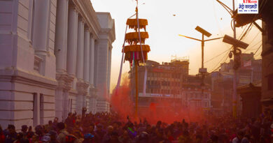 वसन्तपुरमा चिर गाडिएसँगै रङ्गकाे पर्व हाेली विधिवत रूपमा शुरू